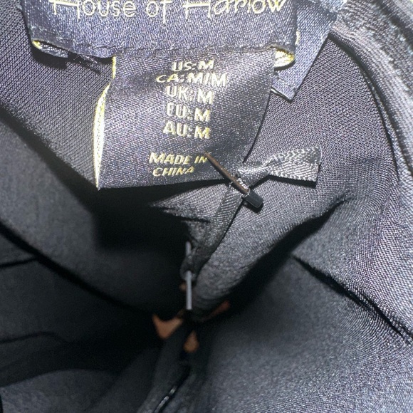 House of Harlow 1960 Crinkle Satin Dress with Back Detail Sz M - Picture 6 of 6